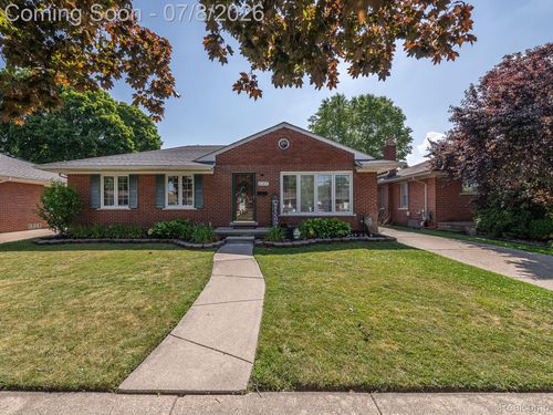 3125 Anna Ave, Trenton, MI, 48183-3502 | Card Image