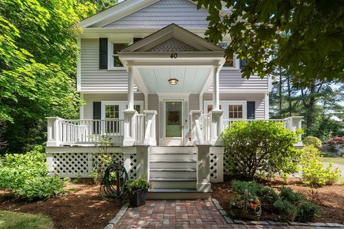 40 Gunhouse St, Sharon, MA, 02067-2534 | Card Image