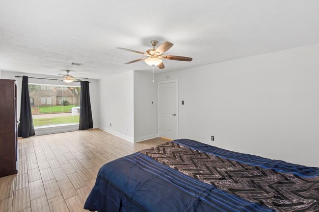 9222 New Forest Rd, House other with 4 bedrooms, 3 bathrooms and 2 parking in Spring TX | Image 14