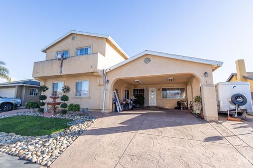 912 Gaylene Dr, Santa Maria, CA, 93458-1219 | Card Image