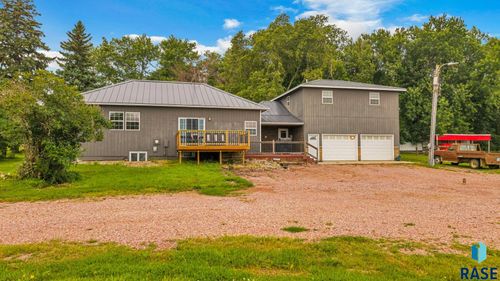 45928 248th St, Colton, SD, 57018-5016 | Card Image