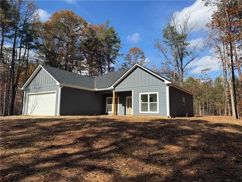 90 King Dr, Dawsonville, GA, 30534-2945 | Card Image