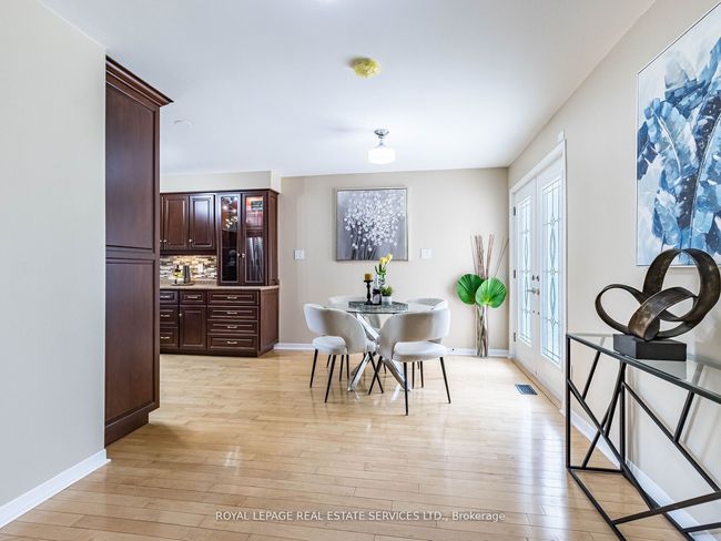 231 Elizabeth St S, House other with 6 bedrooms, 5 bathrooms and 4 parking in Brampton ON | Image 11
