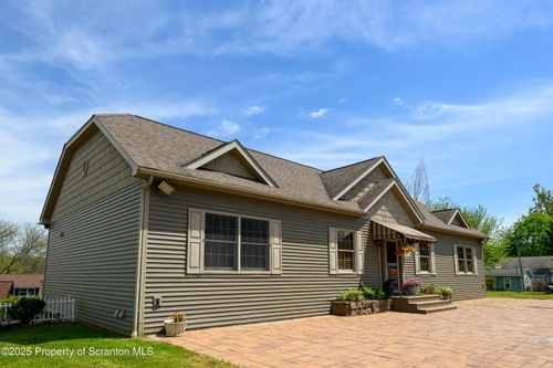 240 Sunset Ave, GREENFIELD TOWNSHIP, PA, 18407-3731 | Card Image