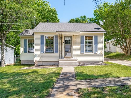 1109 W Hanna St, Denison, TX, 75020-6023 | Card Image