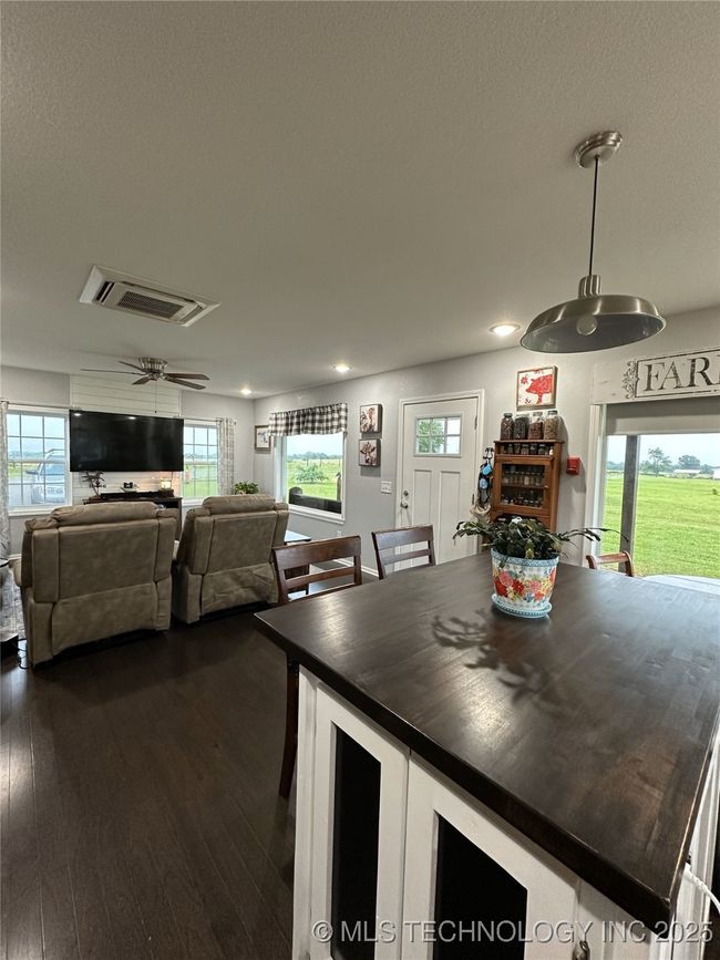 4512 - 20947 N Country Ridge Dr, House other with 2 bedrooms, 2 bathrooms and null parking in Stigler OK | Image 25