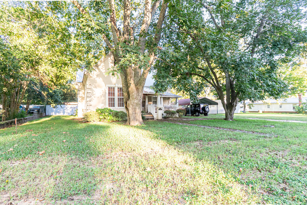 Residential in Slocomb 4