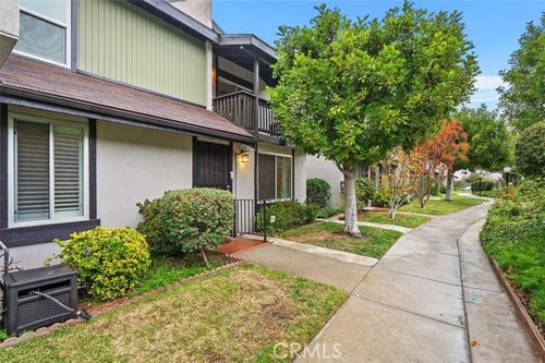 8746 Wyngate St, Sunland, CA, 91040 | Card Image