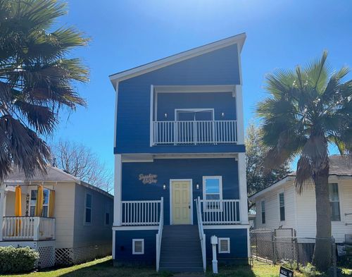 4123 Avenue M 1/2, Galveston, TX, 77550-3947 | Card Image