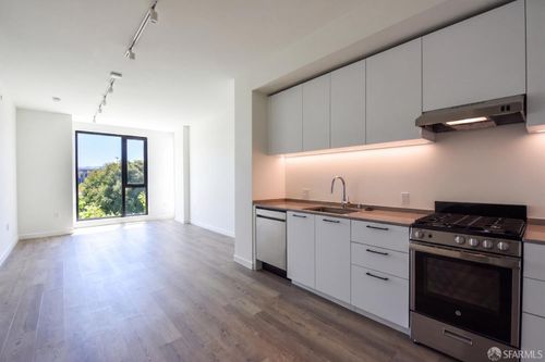 309-395 6th Street, San Francisco, CA, 94107 | Card Image
