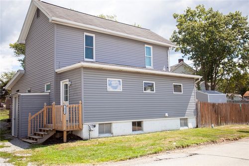1030 Carbon Rd, Greensburg, PA, 15601-5248 | Card Image