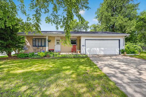 18 Ellie Circle, MADISON, WI, 53714 | Card Image