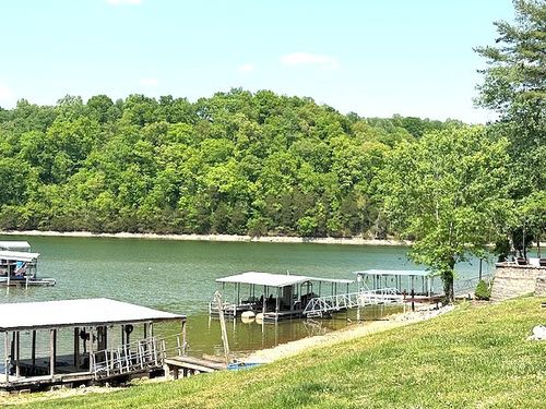 524 Shasteen Hollow Rd, Lynchburg, TN, 37352-5956 | Card Image
