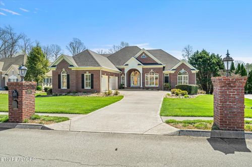 130 Skyview Dr, Lenoir City, TN, 37772-6880 | Card Image