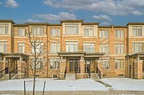 27 Minnock St, Caledon, ON, L7C4K6 | Card Image