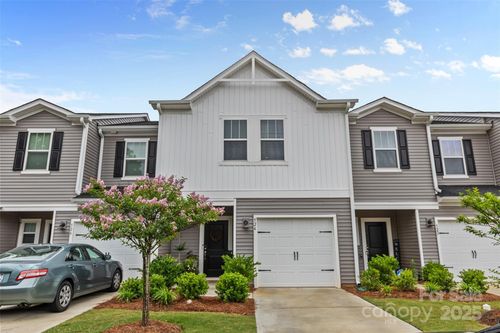 524 Tayberry Ln, Fort Mill, SC, 29715-6718 | Card Image