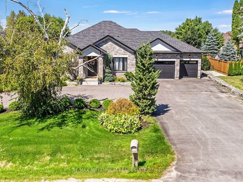 {{alt}} | Card Image