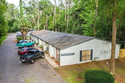 409 11th St, GAINESVILLE, FL, 32601-3632 | Card Image