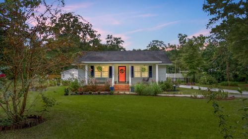 208 Bethea St, Latta, SC, 29565-1208 | Card Image