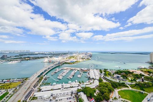 apt-4210-398 Ne 5th St, Miami, FL, 33132-2172 | Card Image