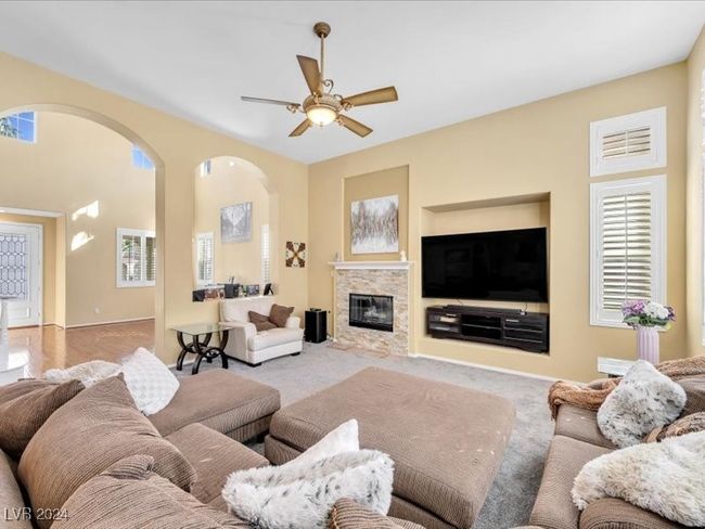 9333 Arrowhead Bluff Ave, House other with 4 bedrooms, 3 bathrooms and null parking in Las Vegas NV | Image 13