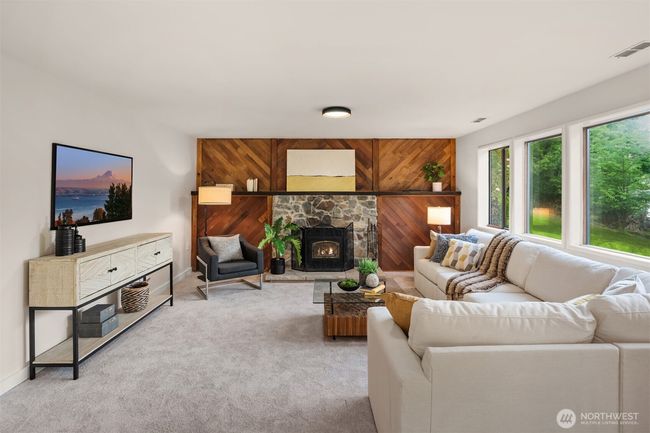 15400 230 Th Ave Se, House other with 4 bedrooms, 3 bathrooms and 4 parking in Issaquah WA | Image 9
