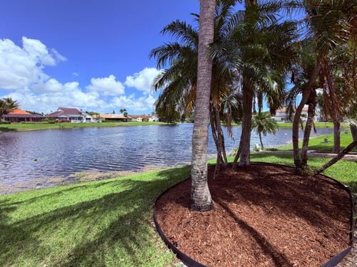 7640 Nw 87th Ave, Tamarac, FL, 33321-1643 | Card Image