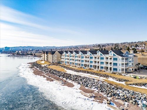 w307-2100 Water St, Duluth, MN, 55812-2134 | Card Image