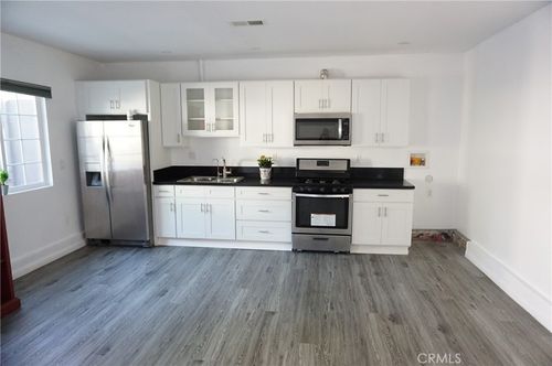 14820 Devonshire St, Mission Hills, CA, 91345-2818 | Card Image