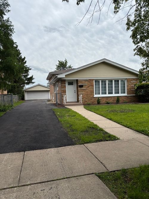 6127 W 79th Pl, Burbank, IL, 60459-1901 | Card Image