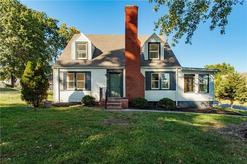 222 43rd St, Kansas City, MO, 64116-2117 | Card Image