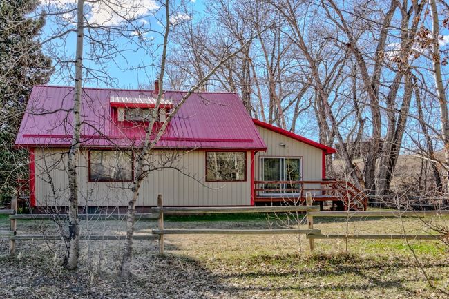 185 Elk Creek Rd N, House other with 3 bedrooms, 2 bathrooms and null parking in Wilsall MT | Image 4