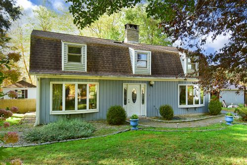 10 Ash St, Stafford Springs, CT, 06076-3214 | Card Image