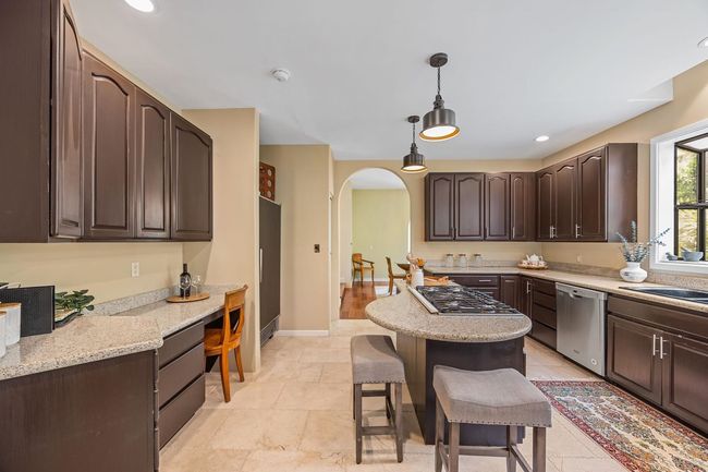 1520 Kilinoe Pl, House other with 3 bedrooms, 5 bathrooms and null parking in Wailuku HI | Image 16