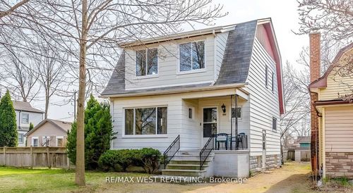 959 Westminster Blvd, Windsor, ON, N8S2C2 | Card Image