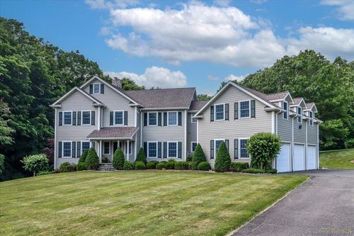 6 E Starrs Plain Rd, Danbury, CT, 06810-8318 | Card Image