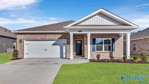 28153 Saddle Springs Dr, Madison, AL, 35756-7009 | Card Image