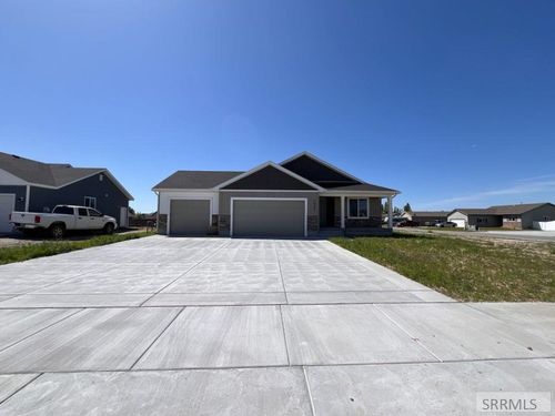 3866 E Hemlock Ln, Rigby, ID, 83442-5694 | Card Image