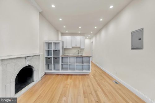 1-2213 Pine St, PHILADELPHIA, PA, 19103-6515 | Card Image
