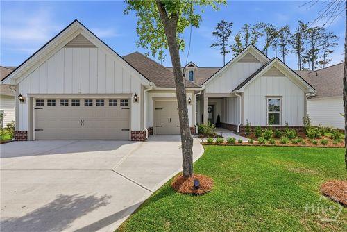 520 Mandeville Dr, Richmond Hill, GA, 31324-1320 | Card Image