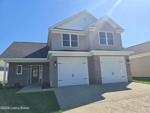 4421 Lochridge Pkwy, Louisville, KY, 40299-1127 | Card Image