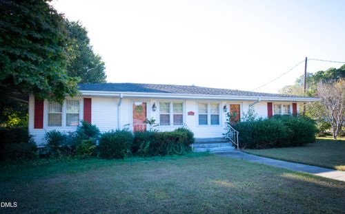 813 N Church St, Zebulon, NC, 27597-2315 | Card Image