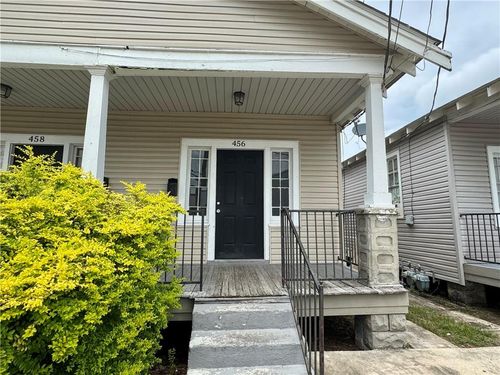456 Avenue A, Westwego, LA, 70094-3645 | Card Image