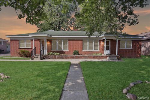 22654 Cloverlawn St, Taylor, MI, 48180-4120 | Card Image