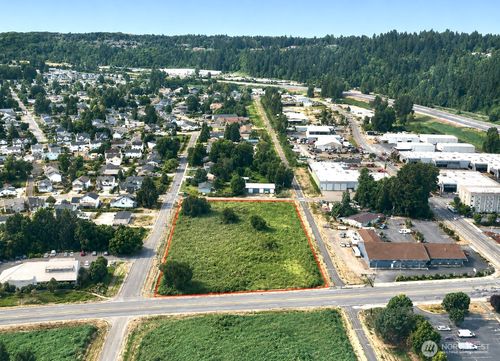 305 Tacoma Blvd S, Pacific, WA, 98047-1312 | Card Image