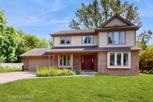 3425 Woodlawn Ave, Gurnee, IL, 60031-3614 | Card Image