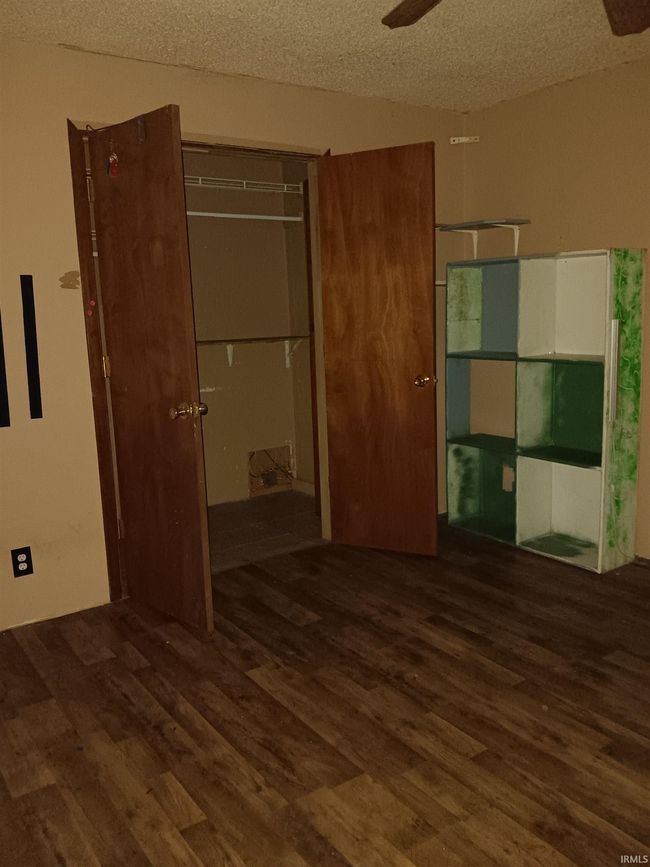 100 E Village Dr, House other with 3 bedrooms, 2 bathrooms and null parking in Sullivan IN | Image 7