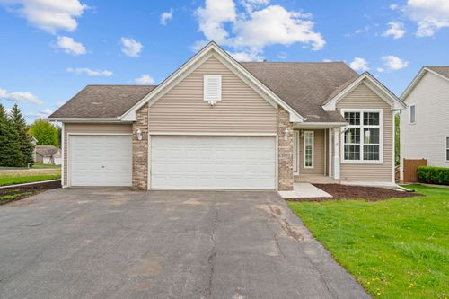 3095 Bauer Dr, Machesney Park, IL, 61115-7639 | Card Image