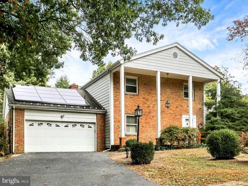 4113 Cotswold Dr, HARRISBURG, PA, 17110-3115 | Card Image