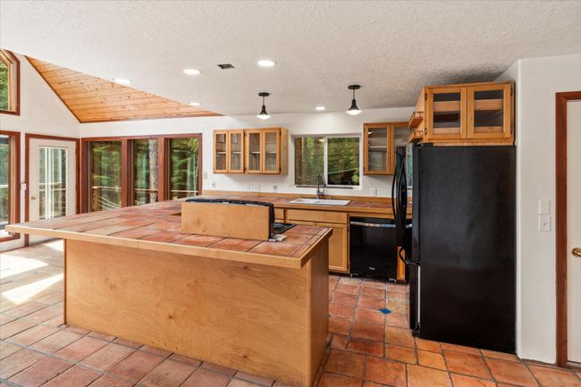 682 Schoolhouse Lake Rd, House other with 2 bedrooms, 2 bathrooms and null parking in Troy MT | Image 8